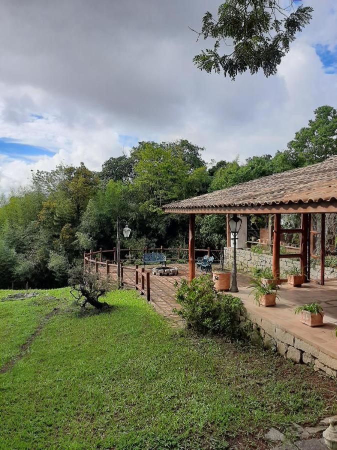 Chale Na Montanha Villa Cunha Exterior photo